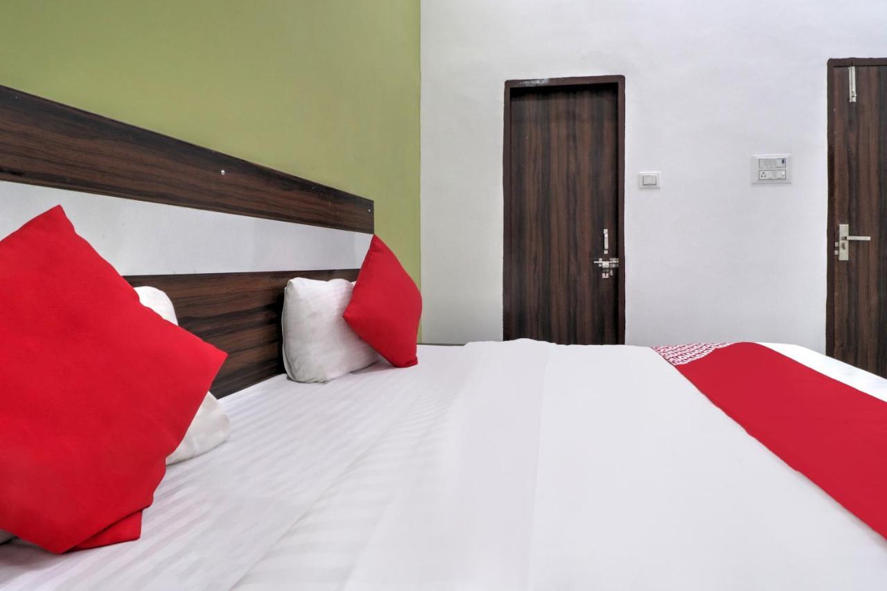 Hotel O 71370 White House Garhi Harsaru Luaran gambar